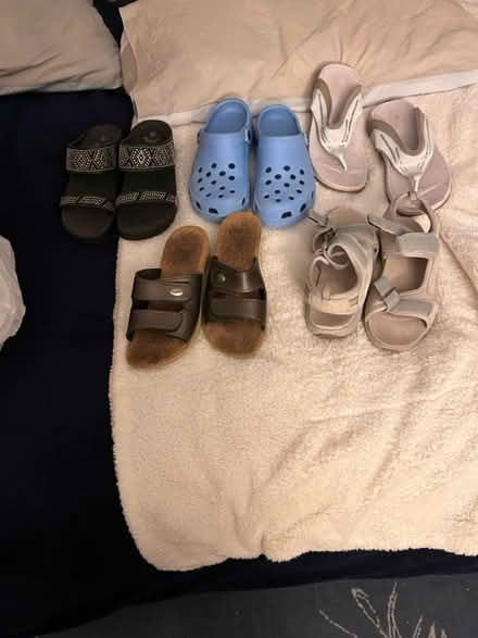 Photo of free summer sandals (LU2) #1