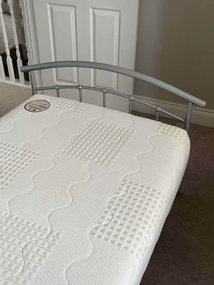 Photo of free Single bed frame and mattress (Shotgate SS11) #2