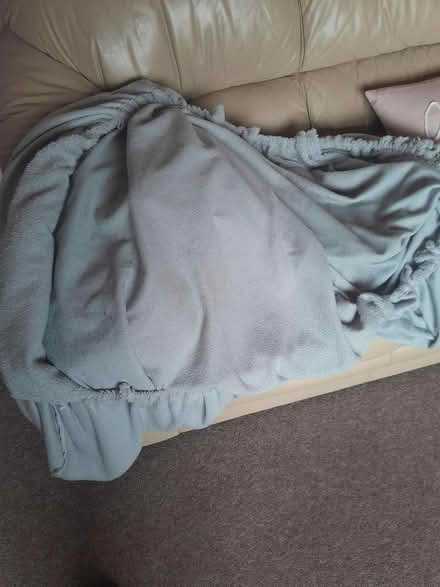 Photo of free Single elasticated mattress cover (Livingston EH54) #1