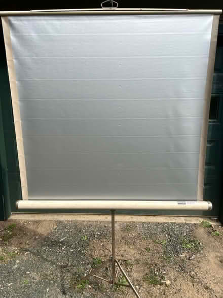 Photo of free Projector screen (Redwood City to Palo Alto) #1