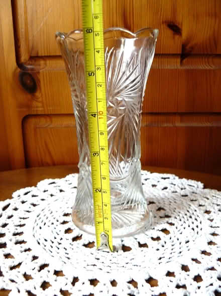 Photo of free Vintage Decorative Cut Glass Vase (Woodside WD25) #3