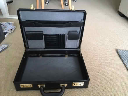 Photo of free Executive briefcase (Crowthorne RG45) #3