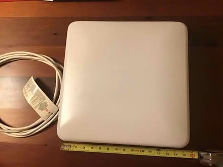 Photo of free Hangable florescent light (Near Rainbow and Stelling) #1