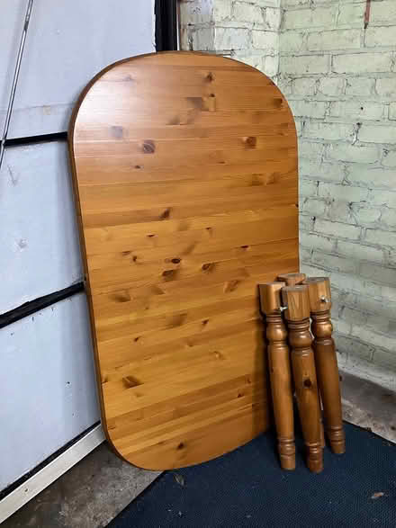 Photo of free Ducal extending pine table (Neston CH64) #1