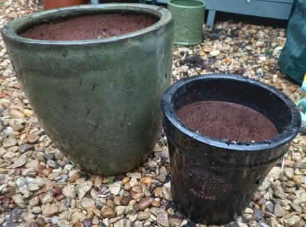 Photo of free Two ceramic garden pots (Didcot OX11) #1