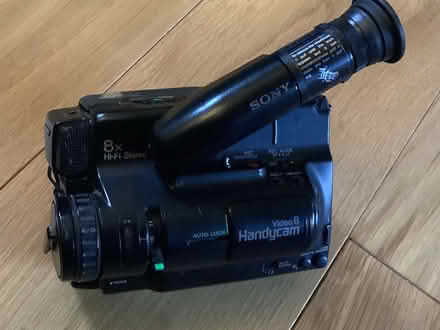 Photo of Camcorder or player for Hi8 video tapes (Lambridge) #1