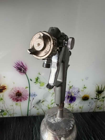 Photo of free Spray paint gun (Fordhouses WV10) #1