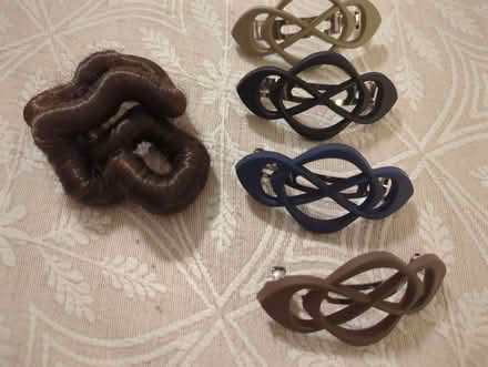Photo of free Hair accessories (Chelsea/Flatiron) #1
