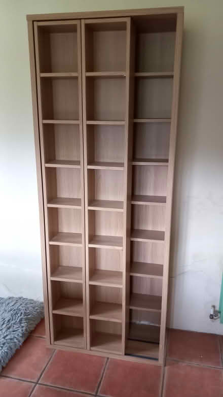 Photo of free DVD/CD shelving unit. (Morda SY10) #2