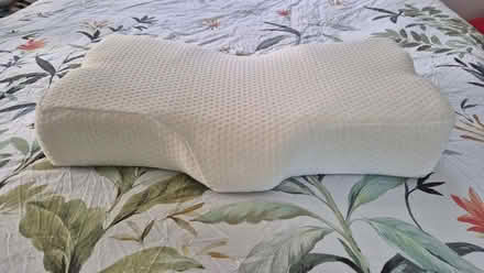 Photo of free Ergonomic pillow (Kidlington OX5) #4