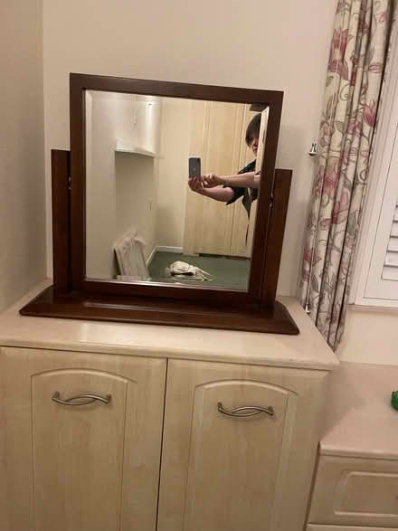 Photo of free Good quality tilting dressing table mirror (Saint Davids Ward EX4) #1