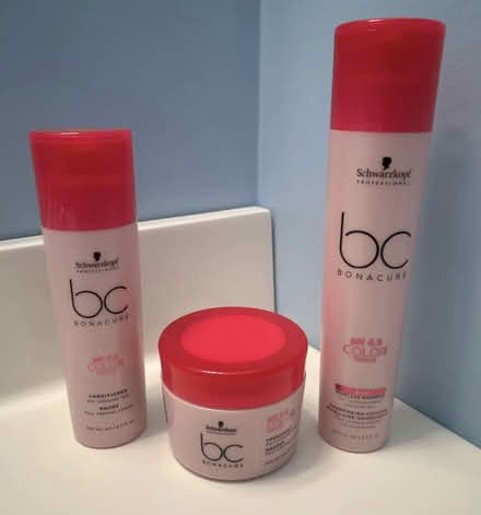 Photo of free Quality Hair Care Products (Erin Mills) #1