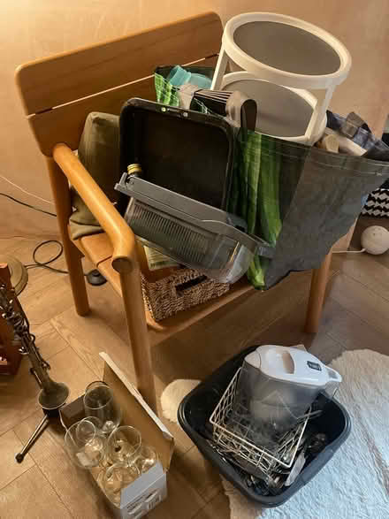 Photo of free Various kitchen stuff (BR1) #1