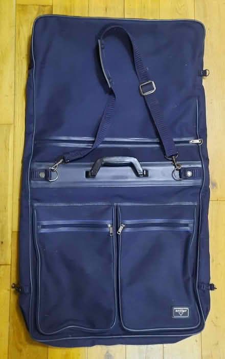Photo of free Fold-Over Travel Bag (Phiĺadelphia DH4) #1