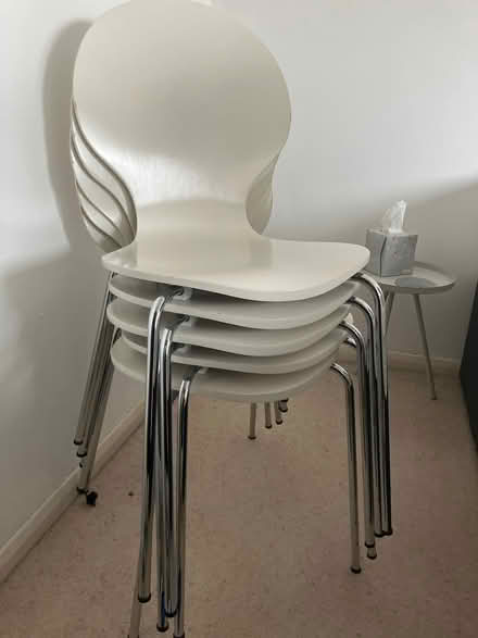 Photo of free 6 x chairs (Emmbrook RG41) #1