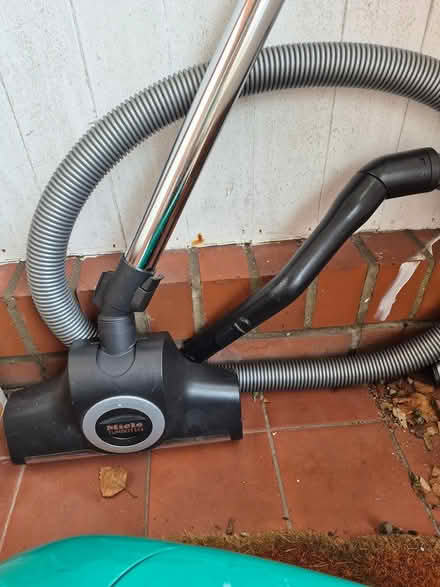 Photo of free Miele vacuum cleaner (NR6 6BP) #3