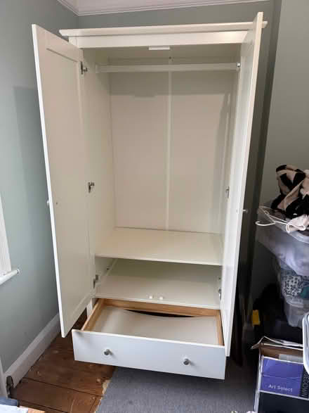 Photo of free Kids wardrobe (Dean Court OX2) #1