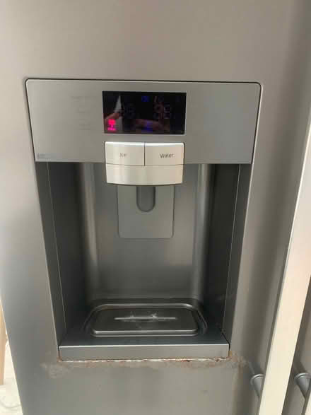 Photo of free Samsung American style fridge freezer (Chalkwell SS9) #1