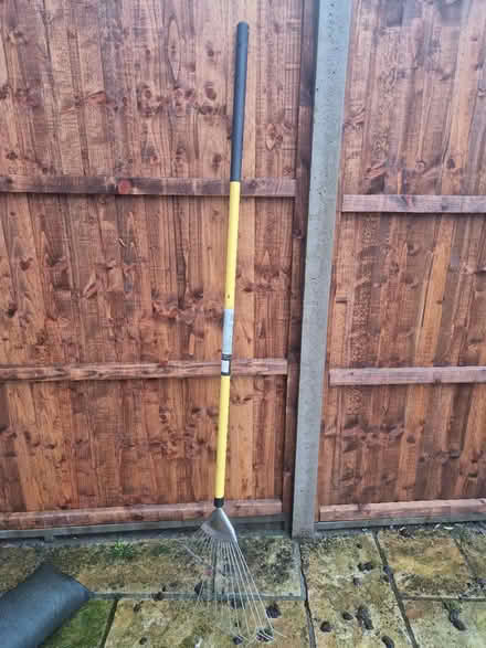 Photo of free Garden Rake (Welwyn Garden AL7) #1