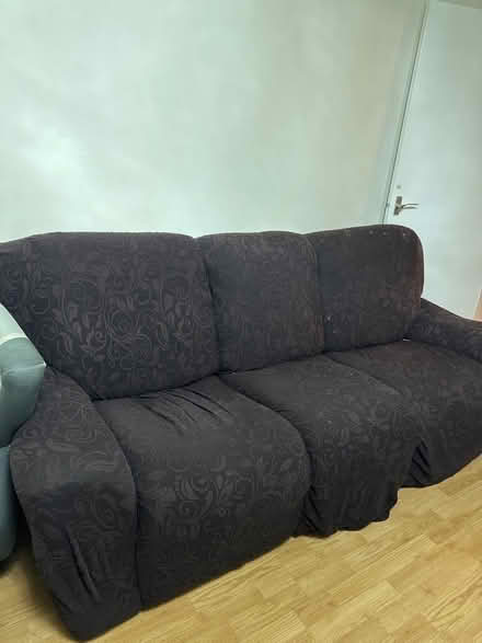 Photo of free Electric Recliner Sofa In grey (Rowlatts Hill LE5) #1