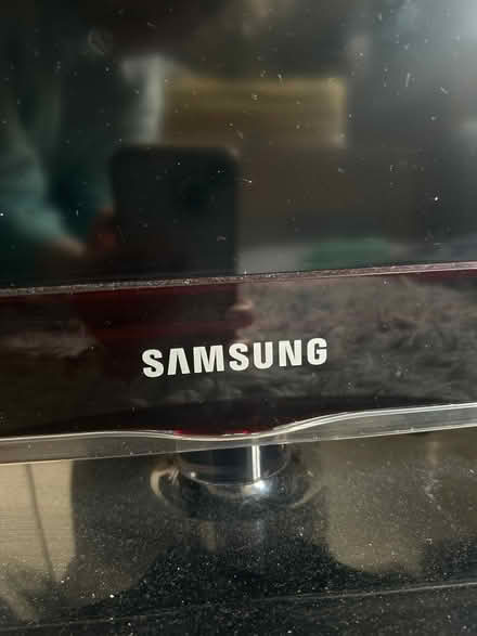 Photo of free 32” tv (Walthamstow E17) #2