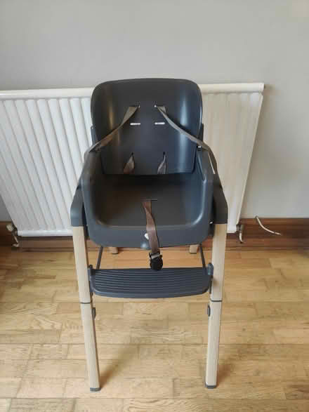 Photo of free Kids 3 in 1 chair and table (Nuneaton CV10) #1