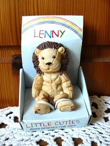 Photo of free Vintage Small Lion Figurine (Woodside WD25) #1