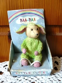 Photo of free Vintage Small Sheep Figurine (Woodside WD25) #1