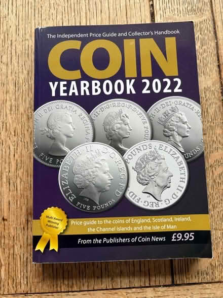 Photo of free Coin valuation book 2022 (Dean Court OX2) #1