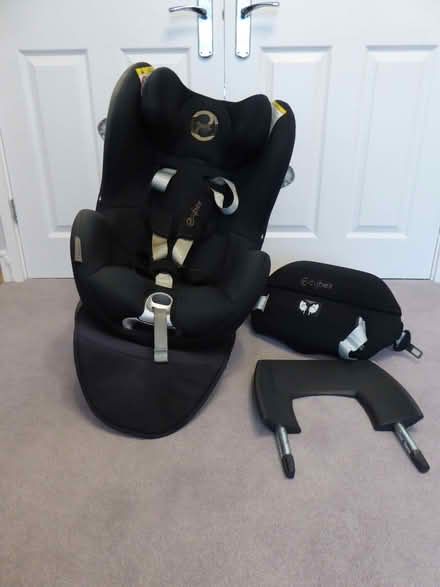 Photo of free Cybex Sirona rotating car seat (Downley HP13) #1