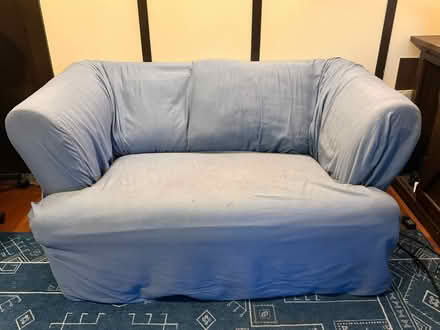 Photo of free Loveseat with Pull-Out Bed (Wallingfird/Greenlake) #1