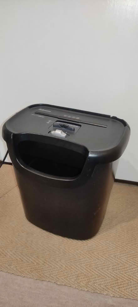 Photo of free Fellowes P-45C shredder (Aldershot, near Tesco) #3