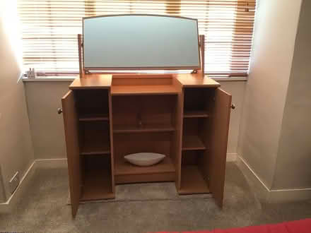 Photo of free Dressing table (HP10 Flackwell Heath) #2
