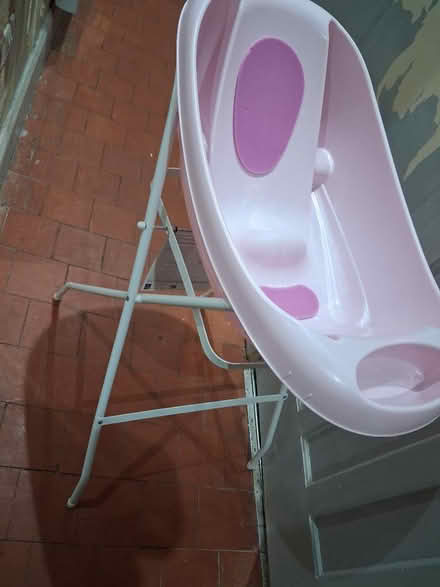 Photo of free Baby bath (DE11) #1