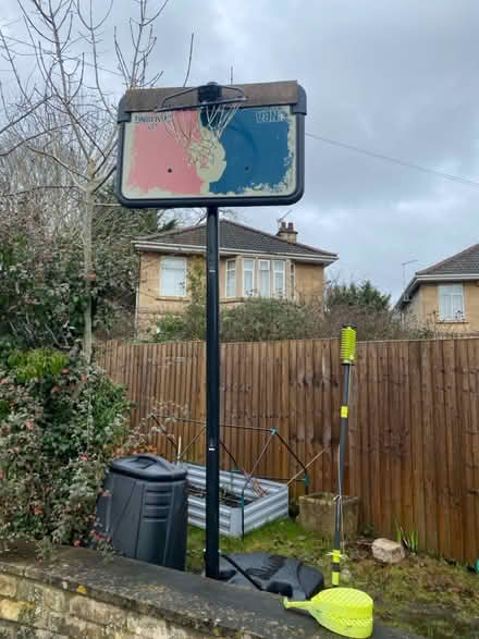 Photo of free Portable Basketball hoop (Ba17az) #1