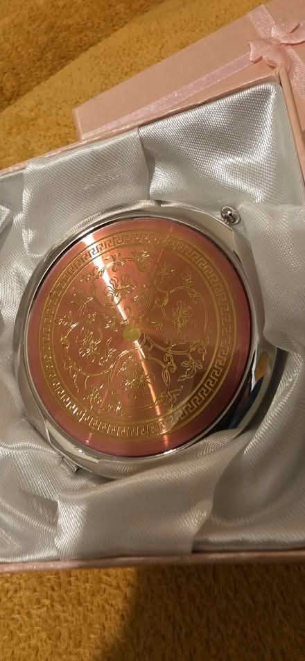 Photo of free Compact Mirror (Wood Green N22) #2