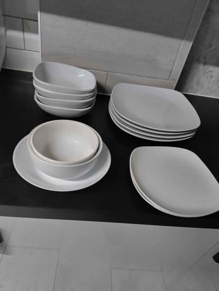Photo of free White Dinner plates set (Bromford Drive- B36) #1