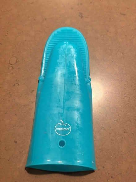 Photo of free Silicone heat resistant gloves (Highgate N6 near Archway Road) #1