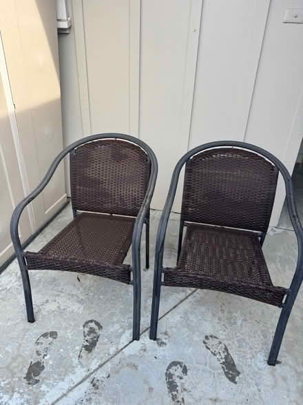 Photo of free Patio chairs (San Jose California) #1