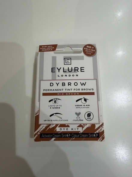 Photo of free Eye Brow Dye Kit (PR8, Birkdale) #2