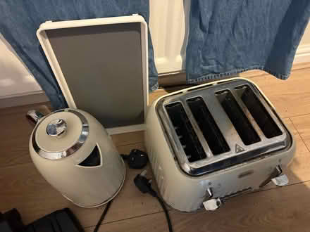 Photo of free Breville Kitchen appliances (Hanwell fields OX16) #1