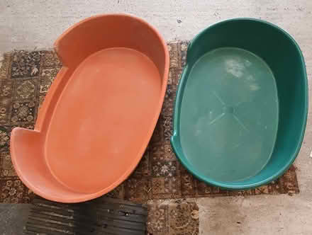 Photo of free Plastic dog bed (Street on the Fosse BA4) #1