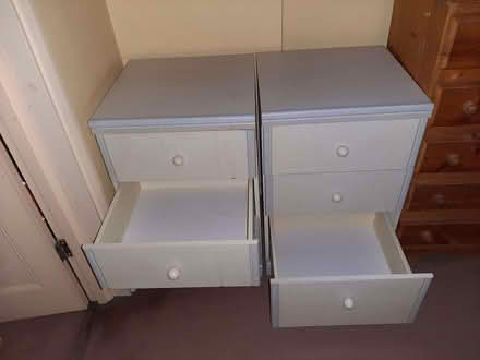 Photo of free 2 small bedside chest of draws (Brentford Gate TW8) #2