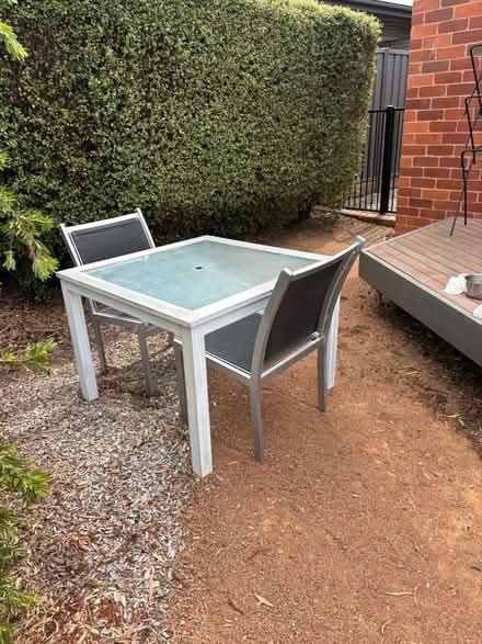Photo of free outdoor setting (Canberra/Queanbeyan) #3