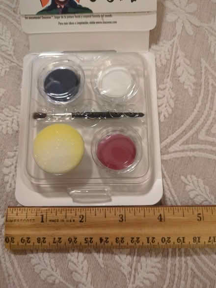 Photo of free Kids face paint kit (unused) (Chelsea/Flatiron) #3