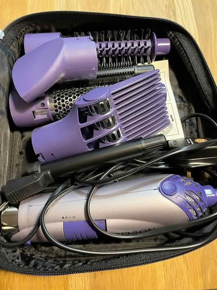 Photo of free Revlon jet stream powerdry & style (Winnersh RG41) #1