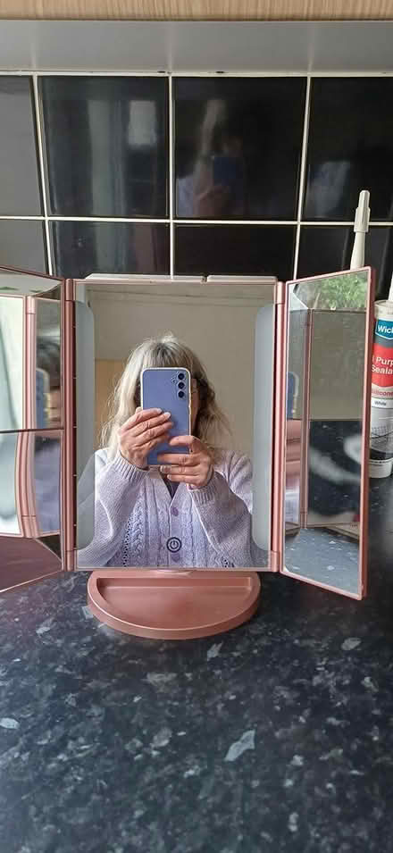 Photo of free Make up mirror (Havant PO9) #2