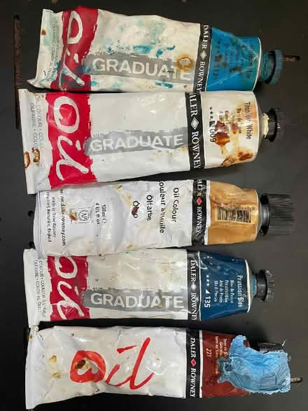 Photo of free Used oil paints (Knebworth SG3) #1