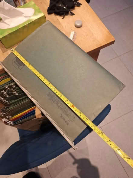 Photo of free Filing cabinet folders (CR5 old coulsdon) #2