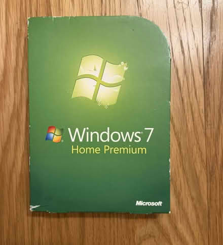 Photo of free Microsoft Windows 7 operating system DVD (original) (Kingsthorpe) #1